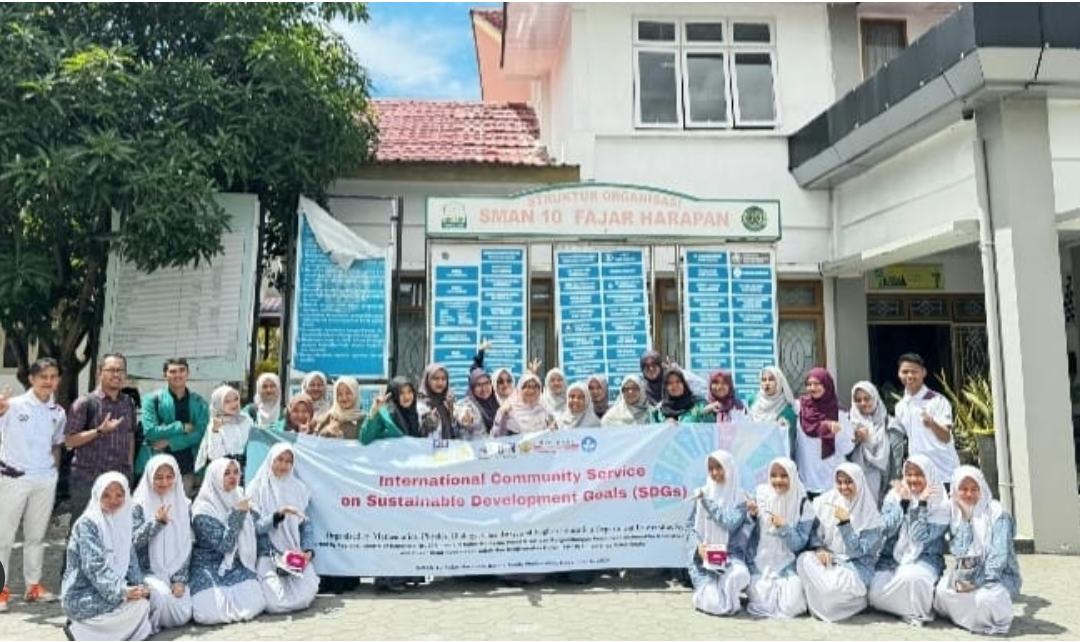 FKIP USK dan Universiti Sains Malaysia Kolaborasi Adakan Pengabdian di SMAN 10 Farhan